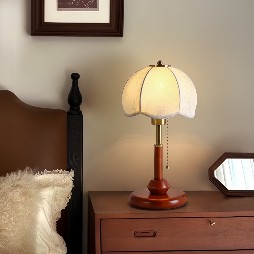 Vintage Scalloped Dome Table L - Home Textiles & Furnishings recension och pris